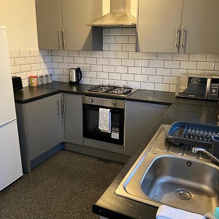 Room 2 Peaceful Stay Near Derby City Centre エクステリア 写真