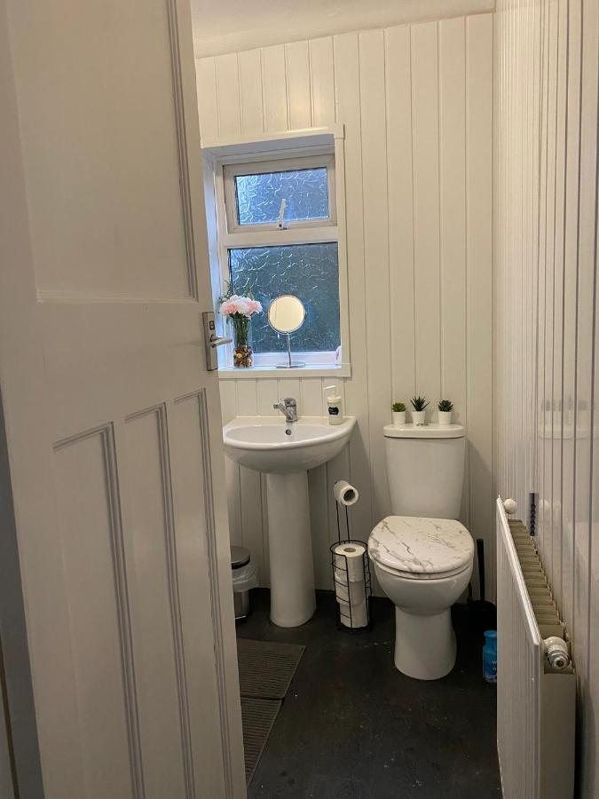 Room 2 Peaceful Stay Near Derby City Centre エクステリア 写真